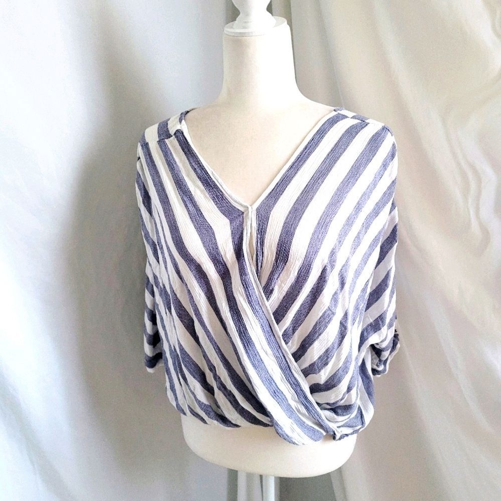 Millibon USA High Low Striped flowy rayon top Medium faux-wrap v neck Summer